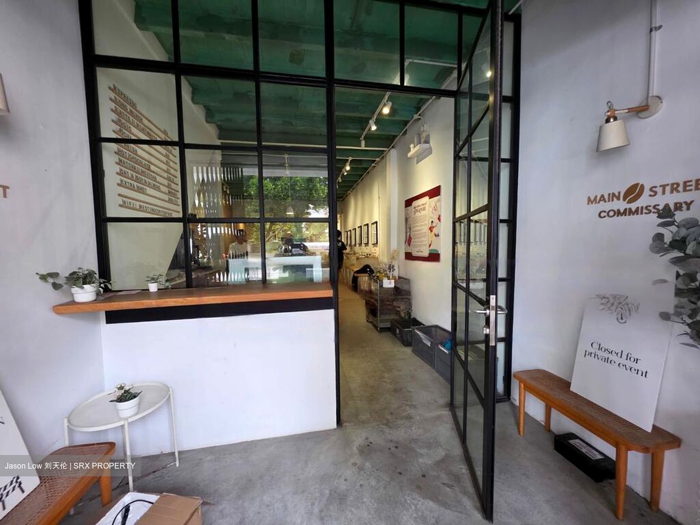 Rowell Road (D8), Retail #480115901